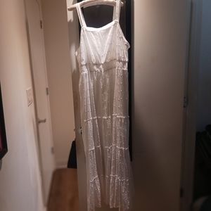 White maxi sundress size xxl. This dress is perfect for summer casual occaision